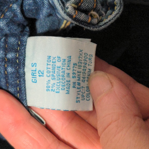 ✨Girls Denim skirt med/ small✨ - Picture 9 of 9